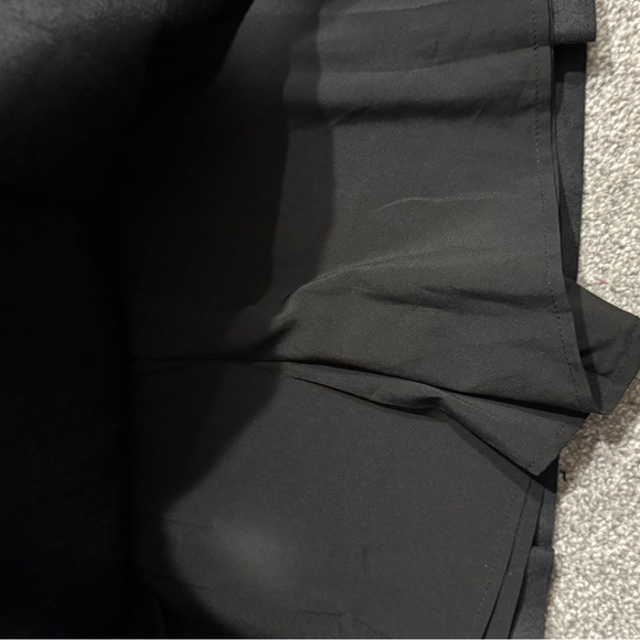 NWOT Abercrombie Black Faux Leather Pleated Mini Skort (Lined w/ Shorts) - Picture 8 of 8